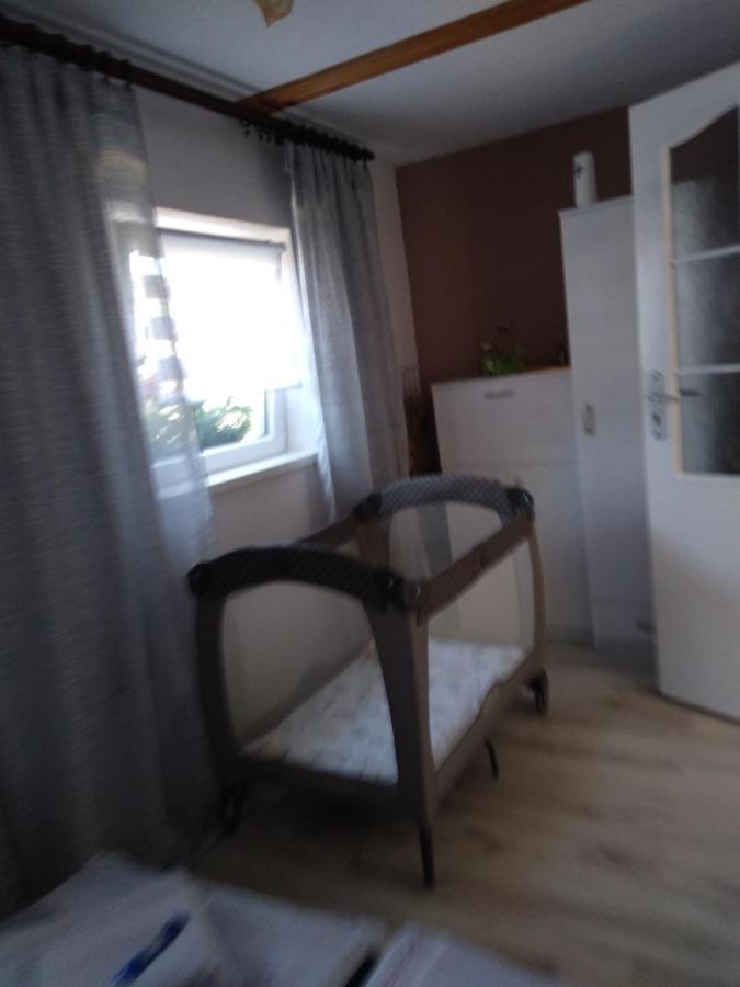 Villa Domek Na Prerii à Ustrzyki Dolne Extérieur photo